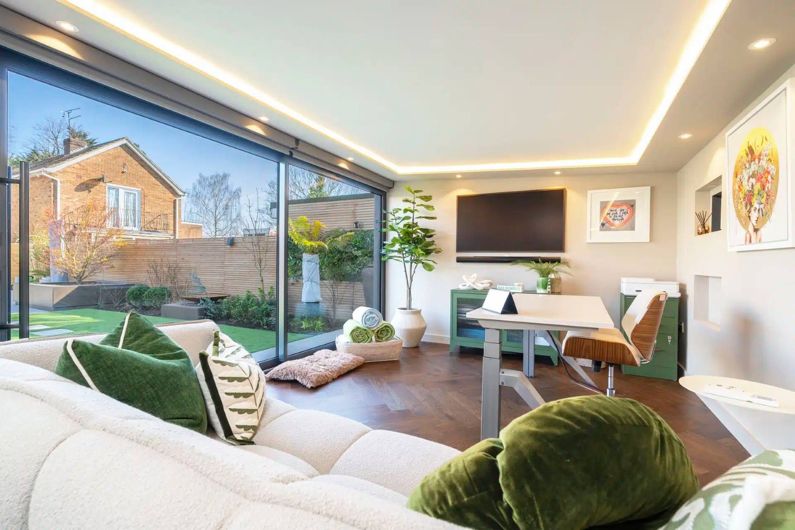 Garden room construction in Wiltshire